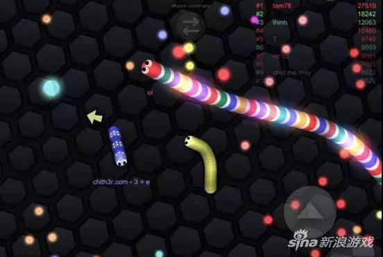 《蛇蛇大作战》