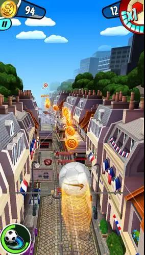 《C罗：足球跑酷》