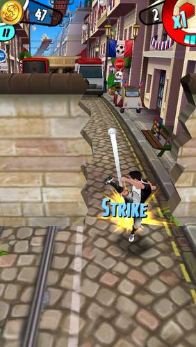 《C罗：足球跑酷》