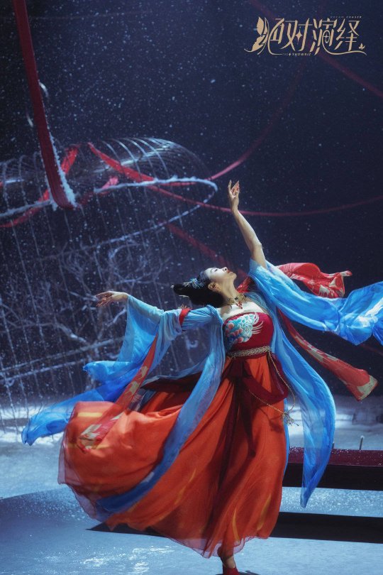 沉浸式娱乐圈养成《绝对演绎》游戏质量出色，联动对象的眼光也很在线