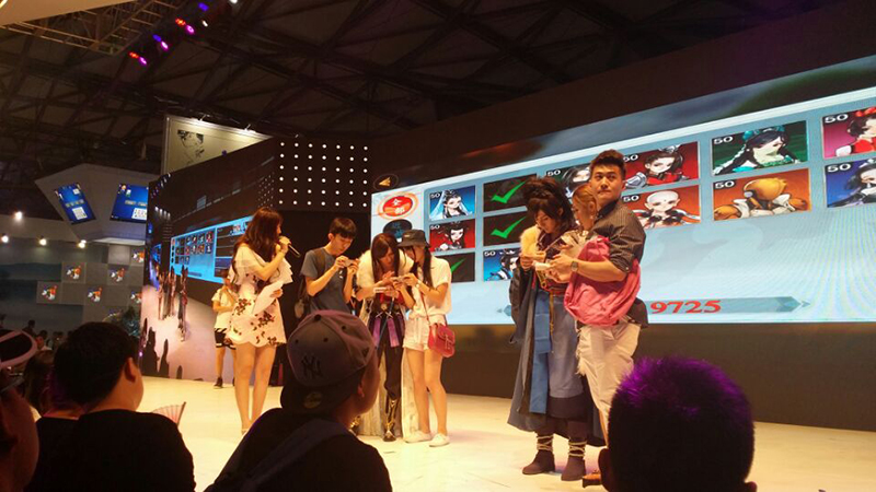 郭大侠亲自探班 手游《剑网3：指尖江湖》亮相CJ