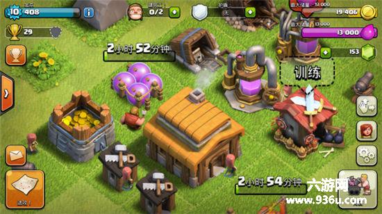 《部落冲突》绿色场景让人心旷神怡，手指点击屏幕操控全局