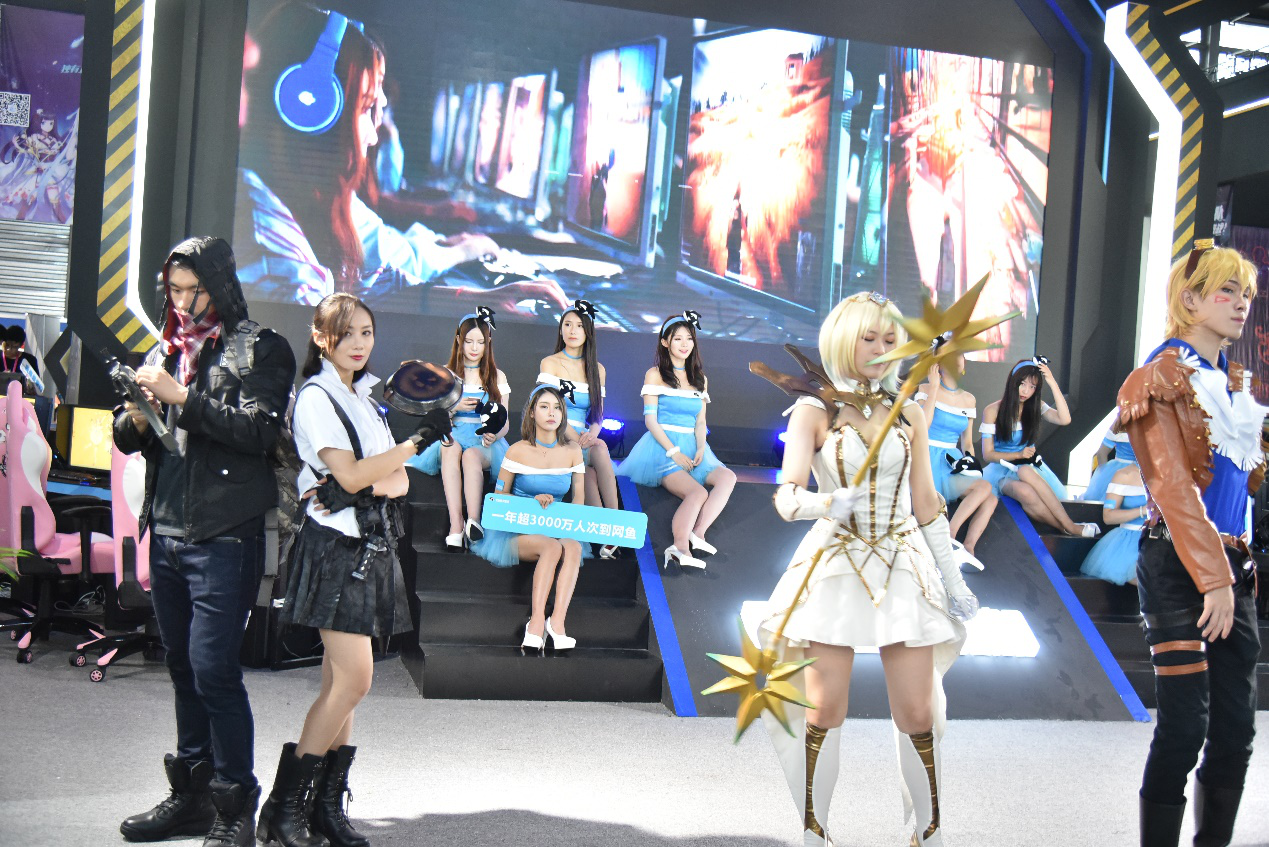 上海顶着高温的暴击ChinaJoy礼品线索：寻宁美国度，觅星河！