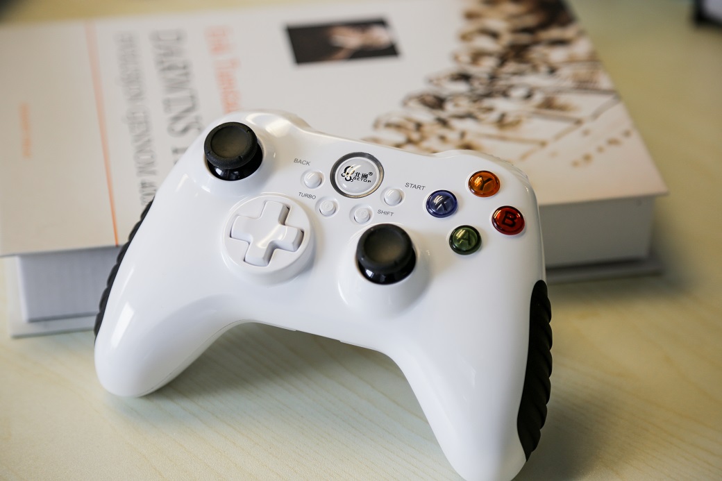 战争机器4手柄（手把手教你用手柄通关第一幕）